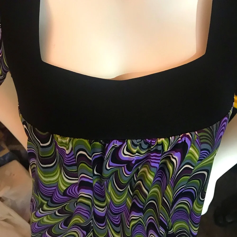 GITANO Gorgeous Colorful Top in Purple Green Gray and Black SIZE 14/16 W - Picture 2 of 8